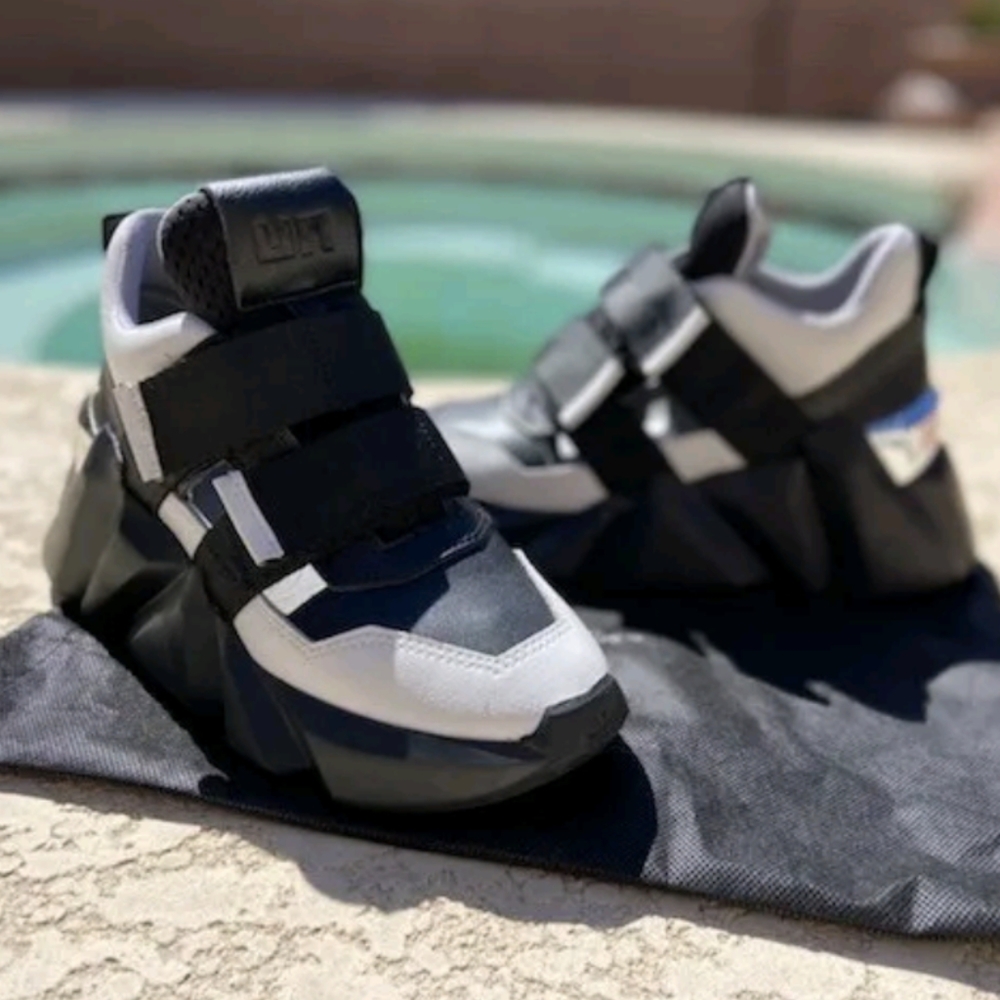 United Nude Space Kick 7.5 EUC